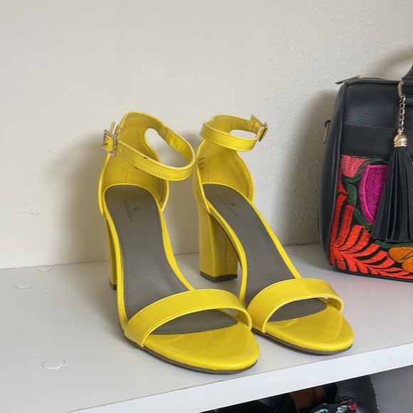 Yellow heels! (size 9) ✨💛 - Picture 5 of 5